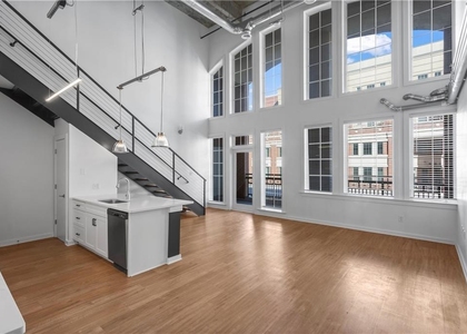 230 18th Street - Photo 1