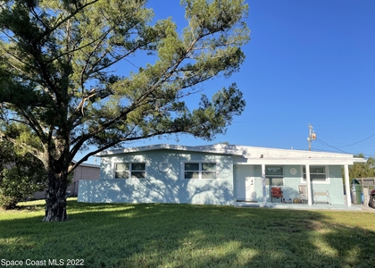 305 Prospect Avenue - Photo 1