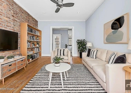 W 52nd St. - Photo 1