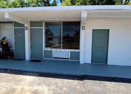 421 E Kennedy Boulevard - Photo 1