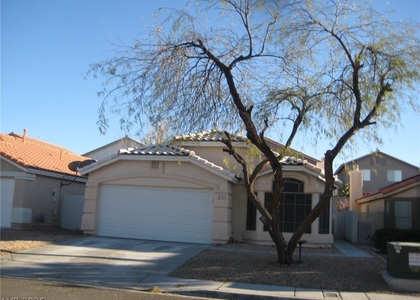 875 Hollandsworth Avenue - Photo 1