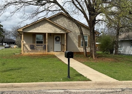315 Water Street - Photo 1