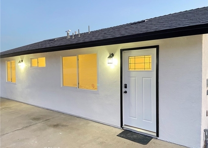 1548 N Lassen - Photo 1