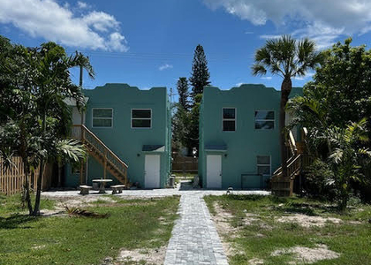 512 S K Street - Photo 1