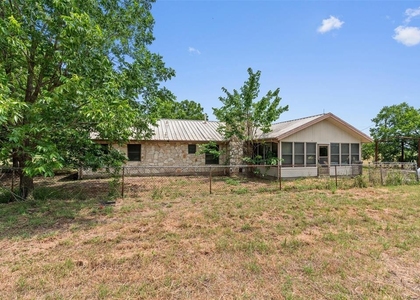 3809 Kelly Ln - Photo 1