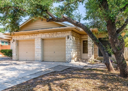 8708 Weiser Dr - Photo 1