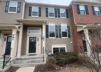 285 Lakeshore Drive - Photo 1