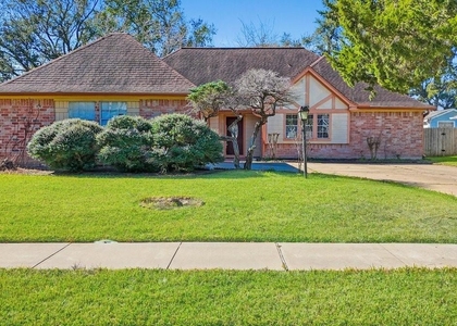 1006 Bolton Drive - Photo 1