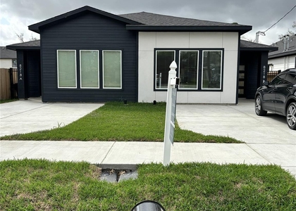 8218 Locksley Road - Photo 1