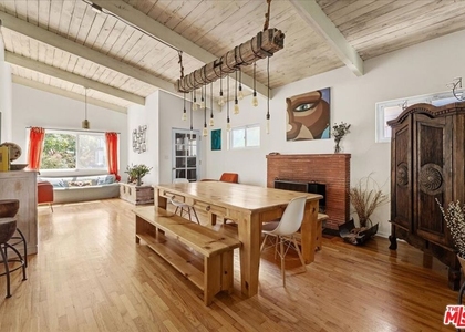 3612 Greenwood Avenue - Photo 1