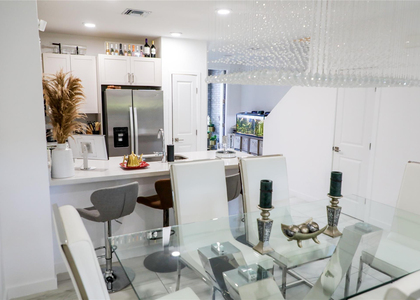 148 Se 5th Court - Photo 1