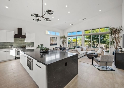 422 Fountain Drive - Photo 1