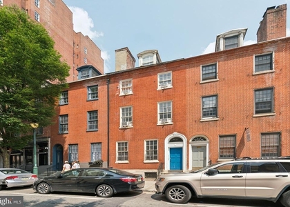1225 Spruce Street - Photo 1