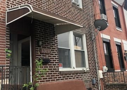 1319 S 22nd Street - Photo 1