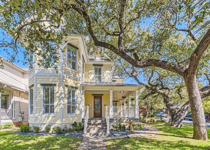 2390 W 8th St - Photo 1