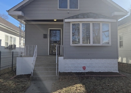 12051 S Yale Avenue - Photo 1