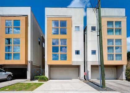 1729 Reinerman Street - Photo 1