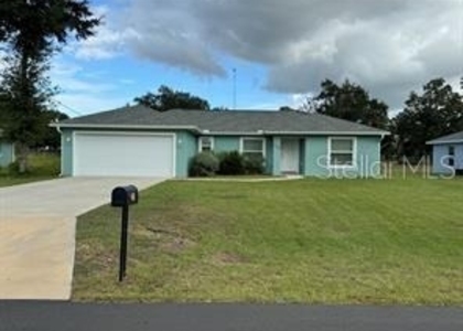 226 Oak Circle - Photo 1