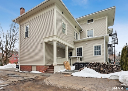 591 Orange Street - Photo 1