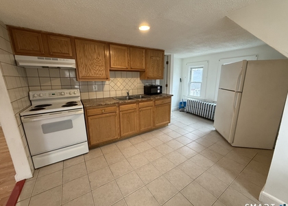 58 Kellogg Street - Photo 1