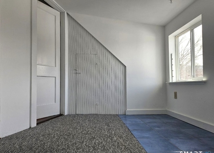 21 Sigourney Street - Photo 1