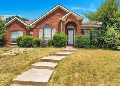 10300 Ashmont Drive - Photo 1