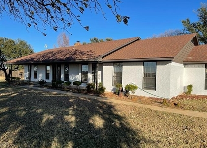 7380 Fm 424 - Photo 1