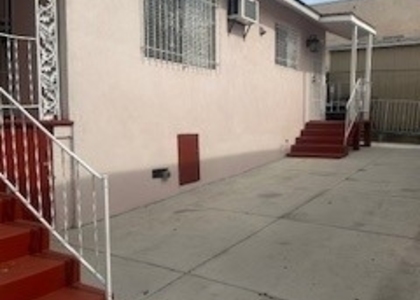 2757 Winter Street - Photo 1