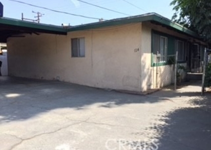 124 W Cherry - Photo 1