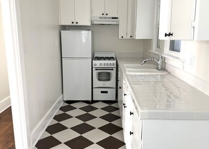 1806 9th Street - Photo 1