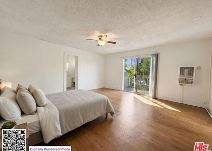 1238 W Adams Boulevard - Photo 1