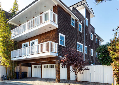 702 Pacific Ave. - Photo 1
