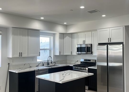 212 E 29th Street - Photo 1