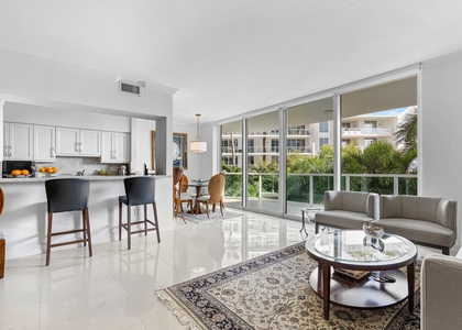 500 Se Mizner Boulevard - Photo 1