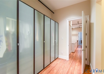 105 E Broad Street - Photo 1