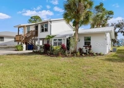 240 Colonia Lane E - Photo 1
