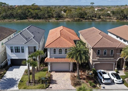 262 Yacht Harbor Drive - Photo 1