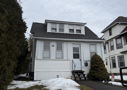 5 5 Winthrop Street - Photo 1