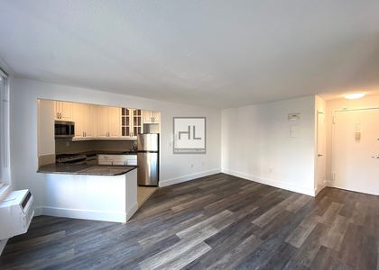 Second Avenue - Photo 1