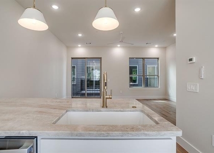 2820 Weisenberger Street - Photo 1