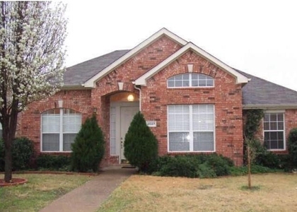 2027 Wimbledon Drive - Photo 1