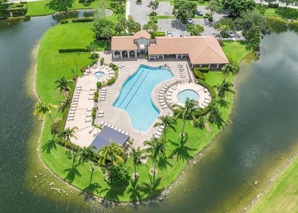 10700 Nw 14th Street - Photo 1