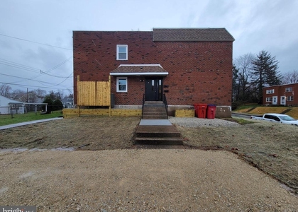 1331 Astor Street - Photo 1
