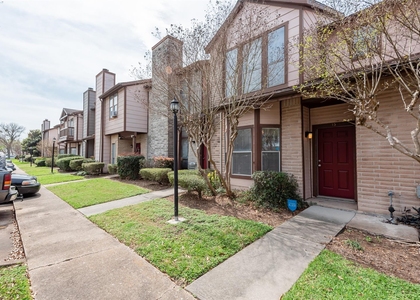 12400 Brookglade Circle - Photo 1
