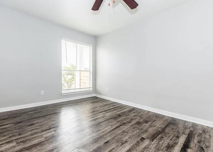 4400 Memorial Drive - Photo 1