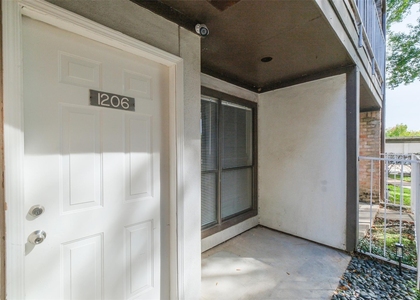 6633 W Airport Boulevard - Photo 1