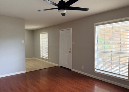 2102 5th Avenue N - Photo 1
