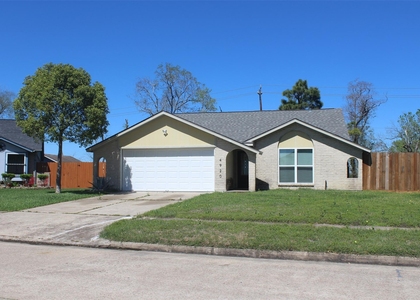 4920 Deerwood Circle - Photo 1