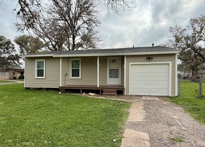 234 Jasmine Street - Photo 1