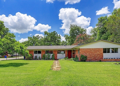1803 Jones Street - Photo 1